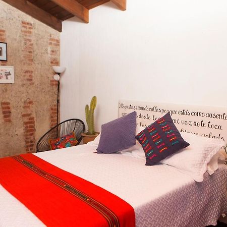 Quetzalroo Hostel Guatemala City ภายนอก รูปภาพ